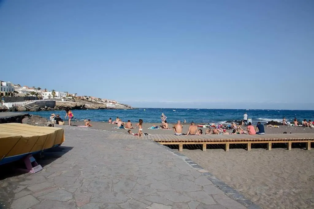 Sea View Apartment 2B Poris de Abona Spanien